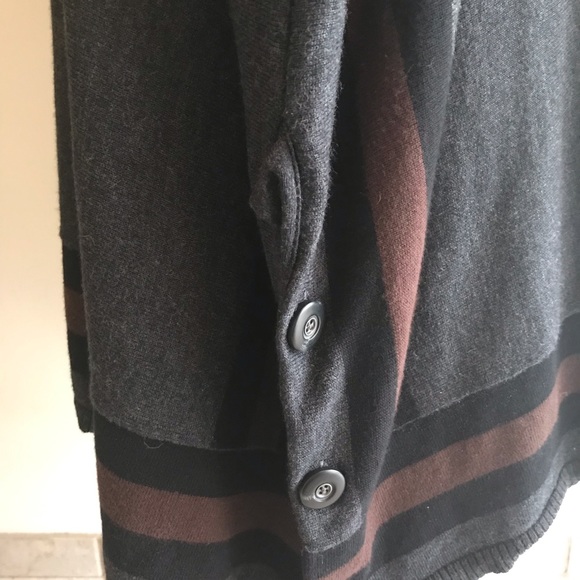 Nordstrom | Hinge | Sweater Poncho | Detailed Border - Picture 7 of 9